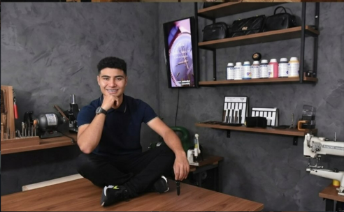 Brenner Duarte no ateliê